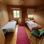 Veskisillamsj Kodumajutus Ostello