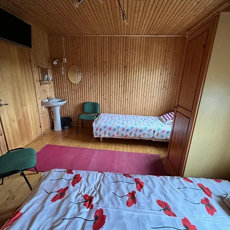 Veskisillamsj Kodumajutus Hostel