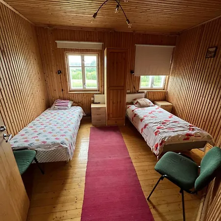 Veskisillamsj Kodumajutus Hostel