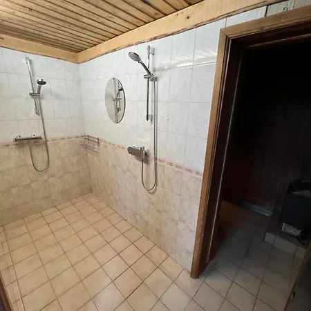 Hostel Veskisillamsj Kodumajutus *